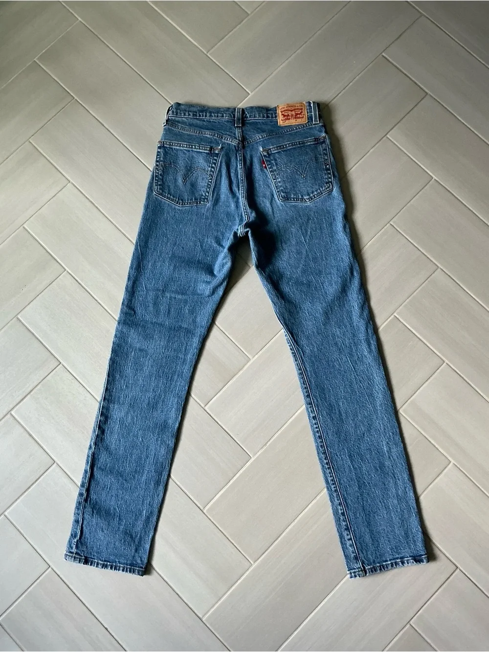 Levi's Women 501 Straight Leg Jeans - Medium Blue